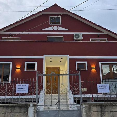 Guest House Pogradeci Екстер'єр фото